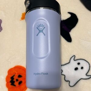 Hydro Flask Lavender Protein Shaker with Black Lid